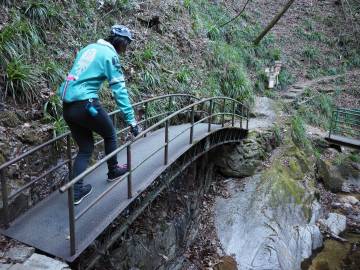 茨城県久慈・廃校と滝巡り｜旅ライド倶楽部・関西