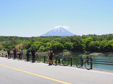 新緑の絶景 富士五湖ライド｜旅ライド倶楽部・関西