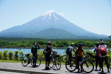 新緑の絶景 富士五湖ライド｜旅ライド倶楽部・関西